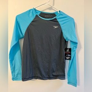 ⭐️BNWT ⭐️Speedo ⭐️kid’s L